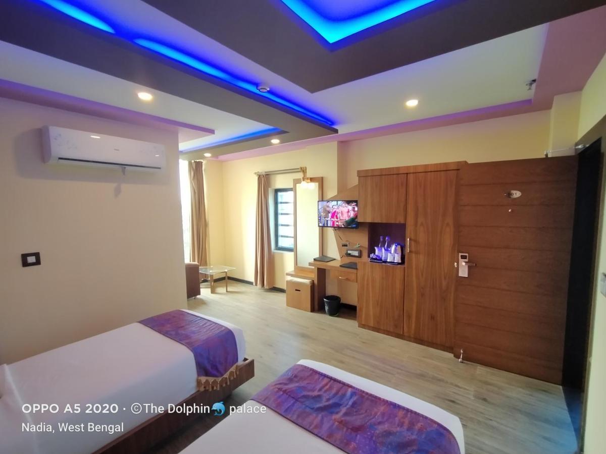 Dolphin Chocolate Inn Chandannagar Ngoại thất bức ảnh