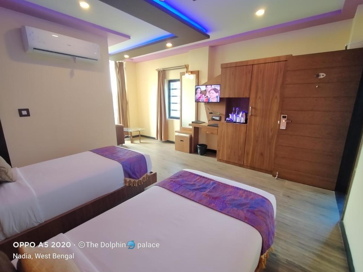 Dolphin Chocolate Inn Chandannagar Ngoại thất bức ảnh