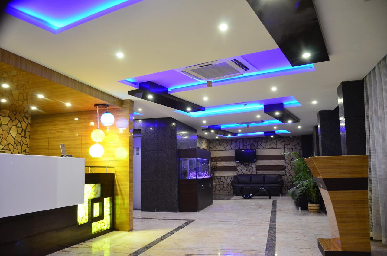 Dolphin Chocolate Inn Chandannagar Ngoại thất bức ảnh